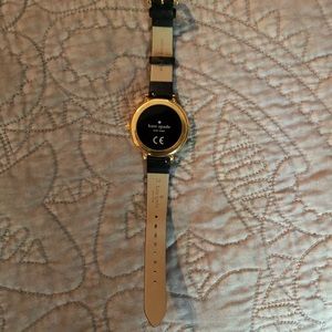 kate spade Accessories - Kate Spade scallop smart watch kate spade Accessories - Kate Spade scallop smart watch